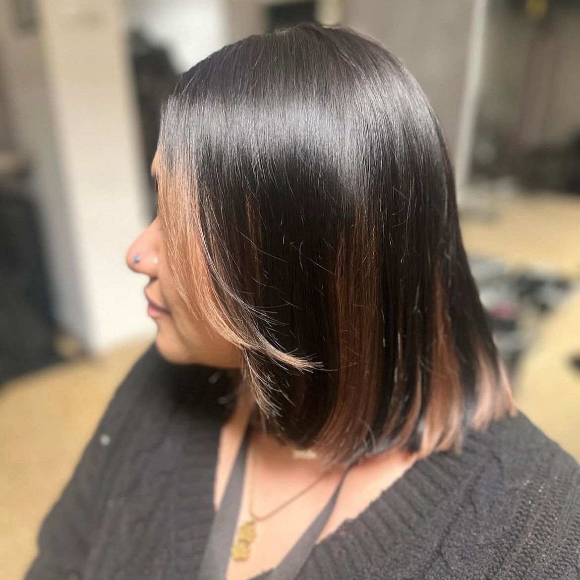Sleek bob with highlights and balayage